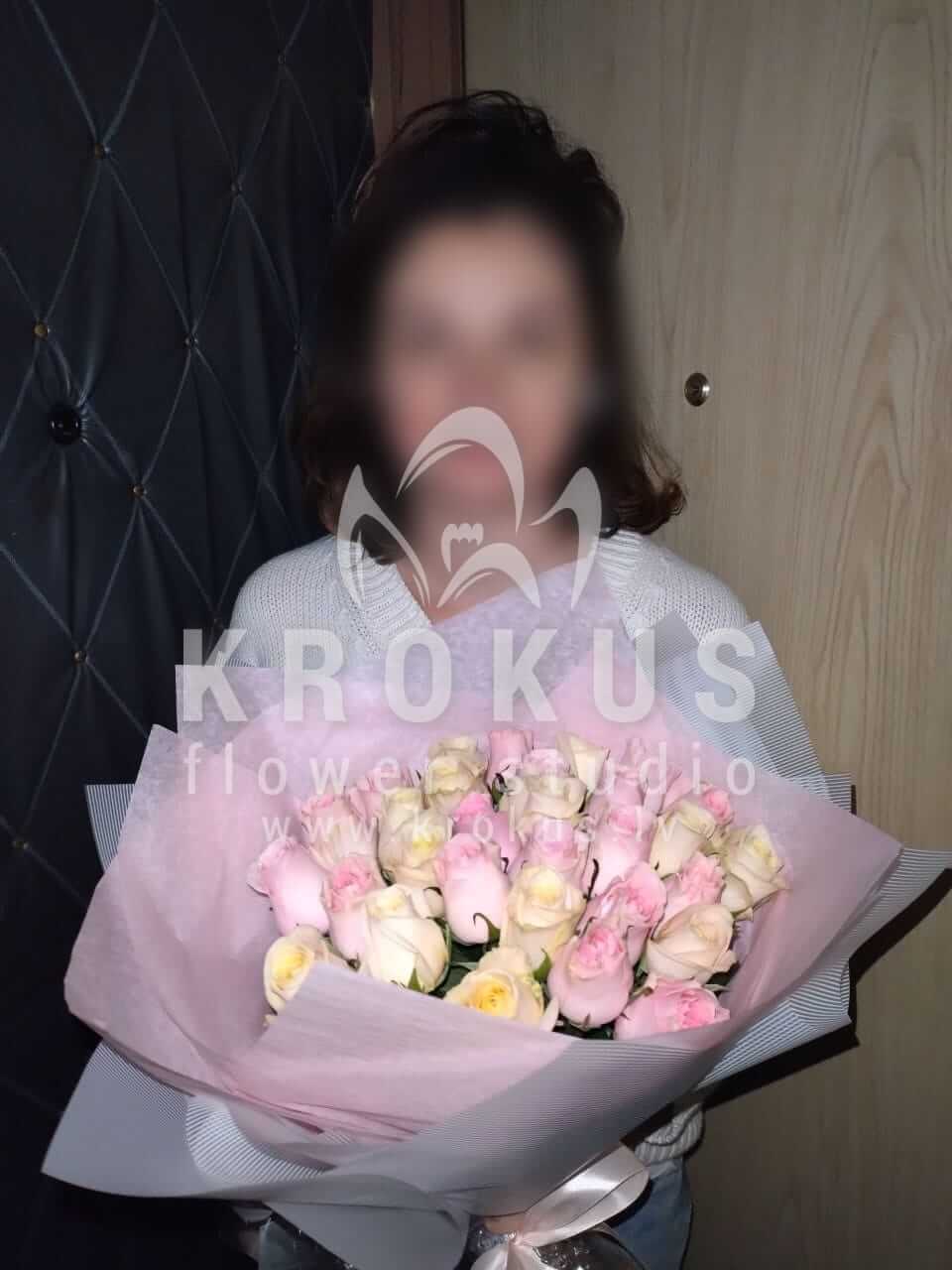 Deliver flowers to Latvia (pink roseswhite roses)