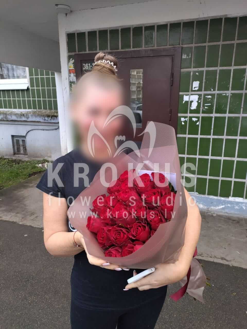 Доставка цветов в город Рига (красные розы)