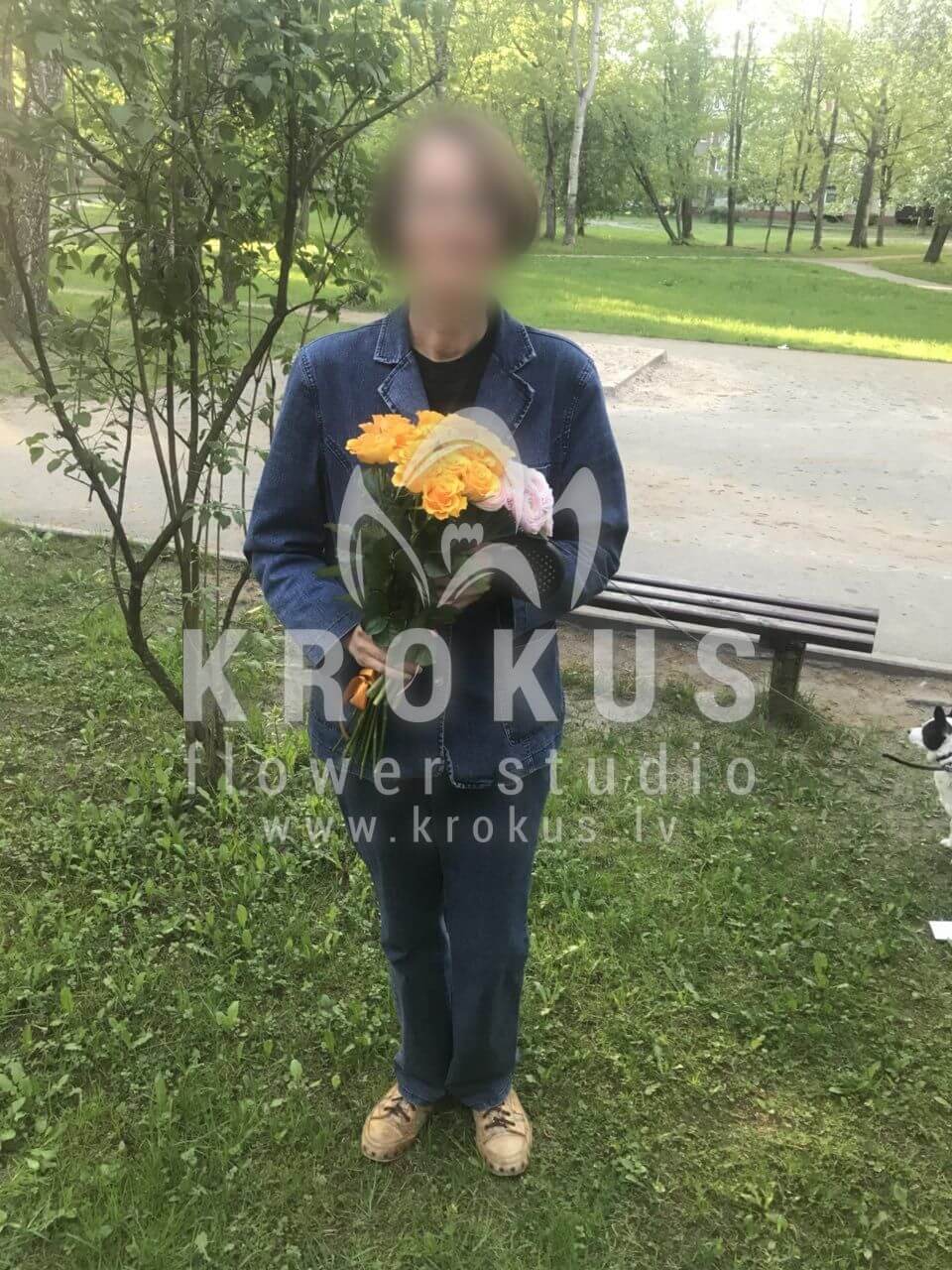Deliver flowers to Rīga (buttercupsyellow roses)